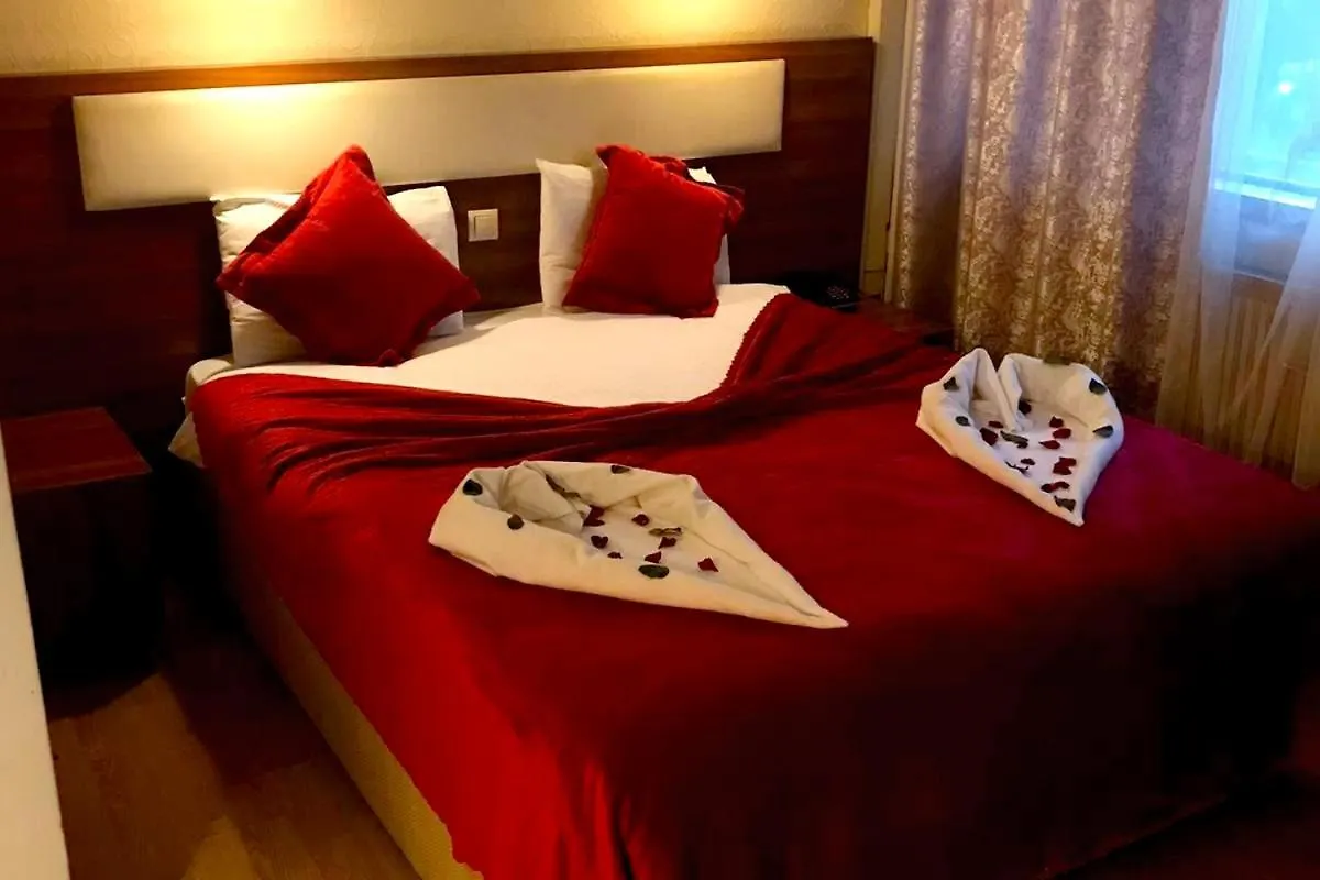 Wox Ew Hotel Izmir Bed & Breakfast